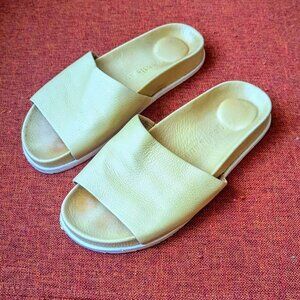 Gentle Souls Kenneth Cole Slides‎ Iona Leather Butter Yellow Sandal Minimal Boho